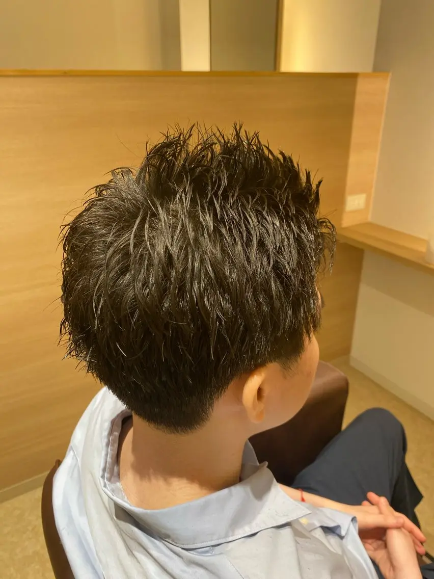 パーマ メンズ パーマ メンズパーマモデル 大募集中のヘアスタイル