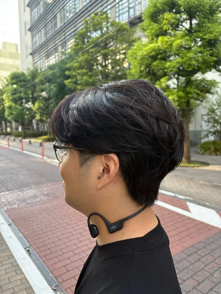 ショート カラー メンズ アートディレクター 尾内 友美のヘアスタイル