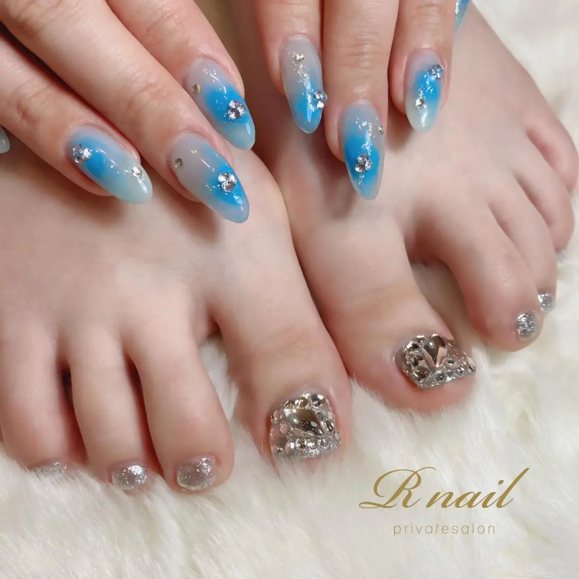 ネイル R nailのネイルデザイン