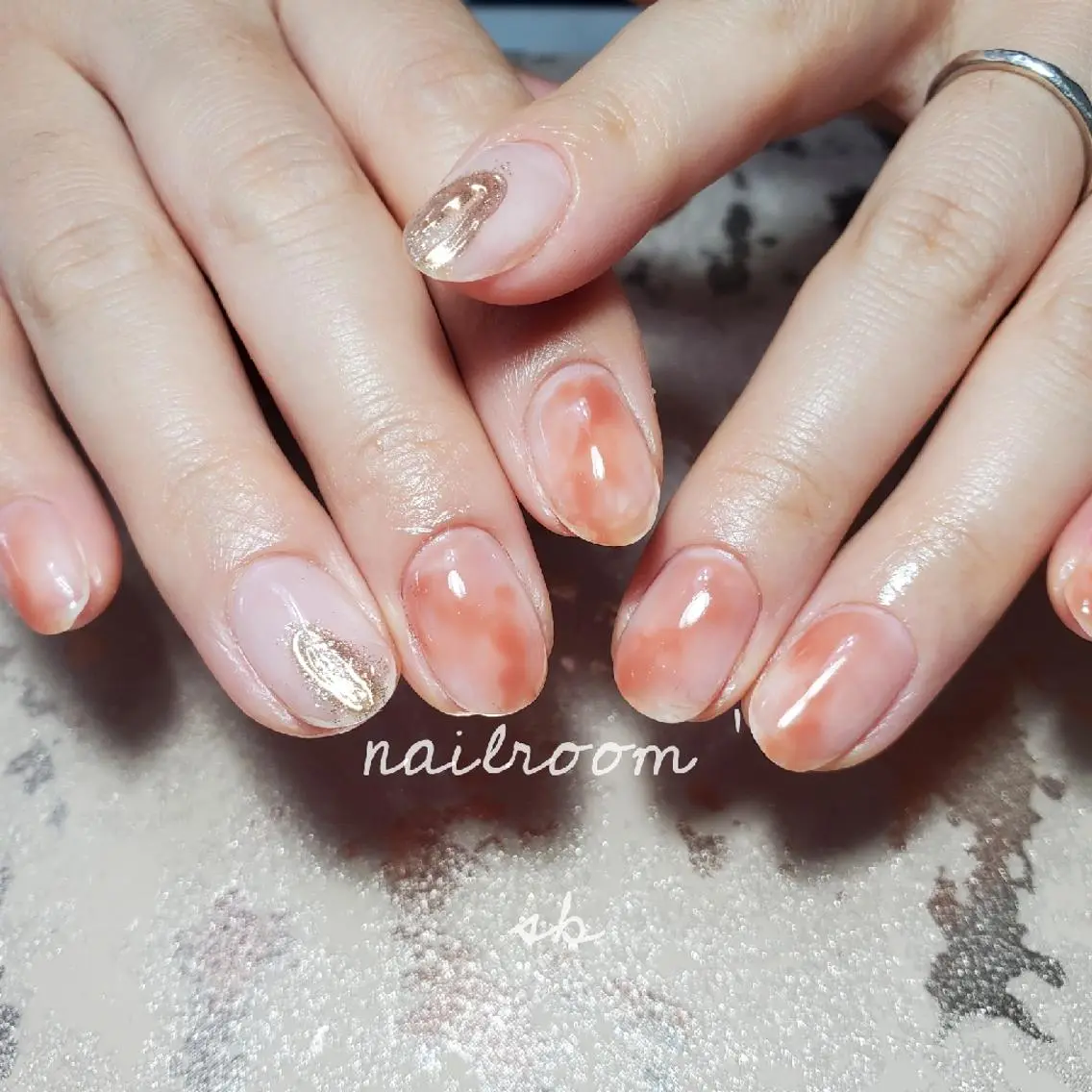 ネイル nailroom sb𓈒𓂂𓏸のネイルデザイン