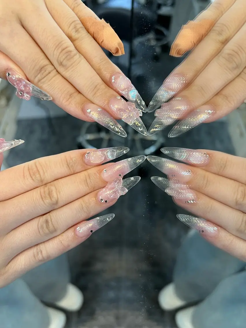 ネイル オーロラネイル ボルドー ブラウン 氷ネイル・うるうるネイル キラキラネイル ハンドネイル Sora  Nail 長さ出し専門店のネイルデザイン