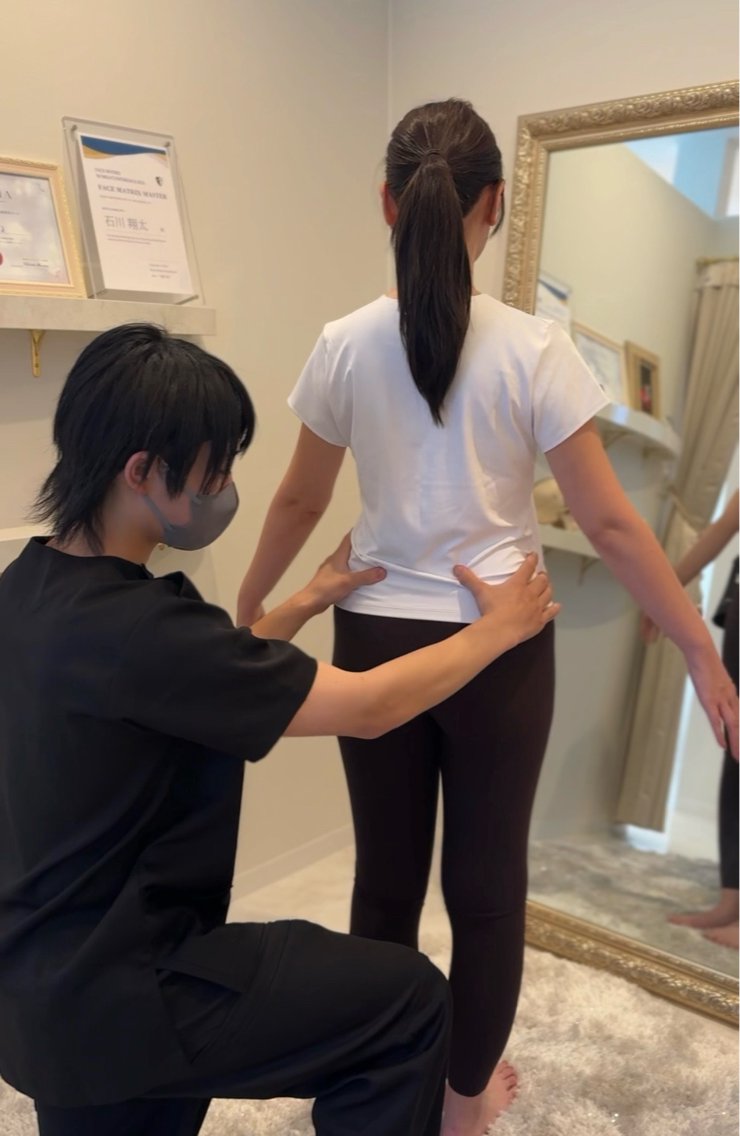 【迷ったら人気No,1】初めての美容整体 骨盤革命 60分 ¥13200-の写真