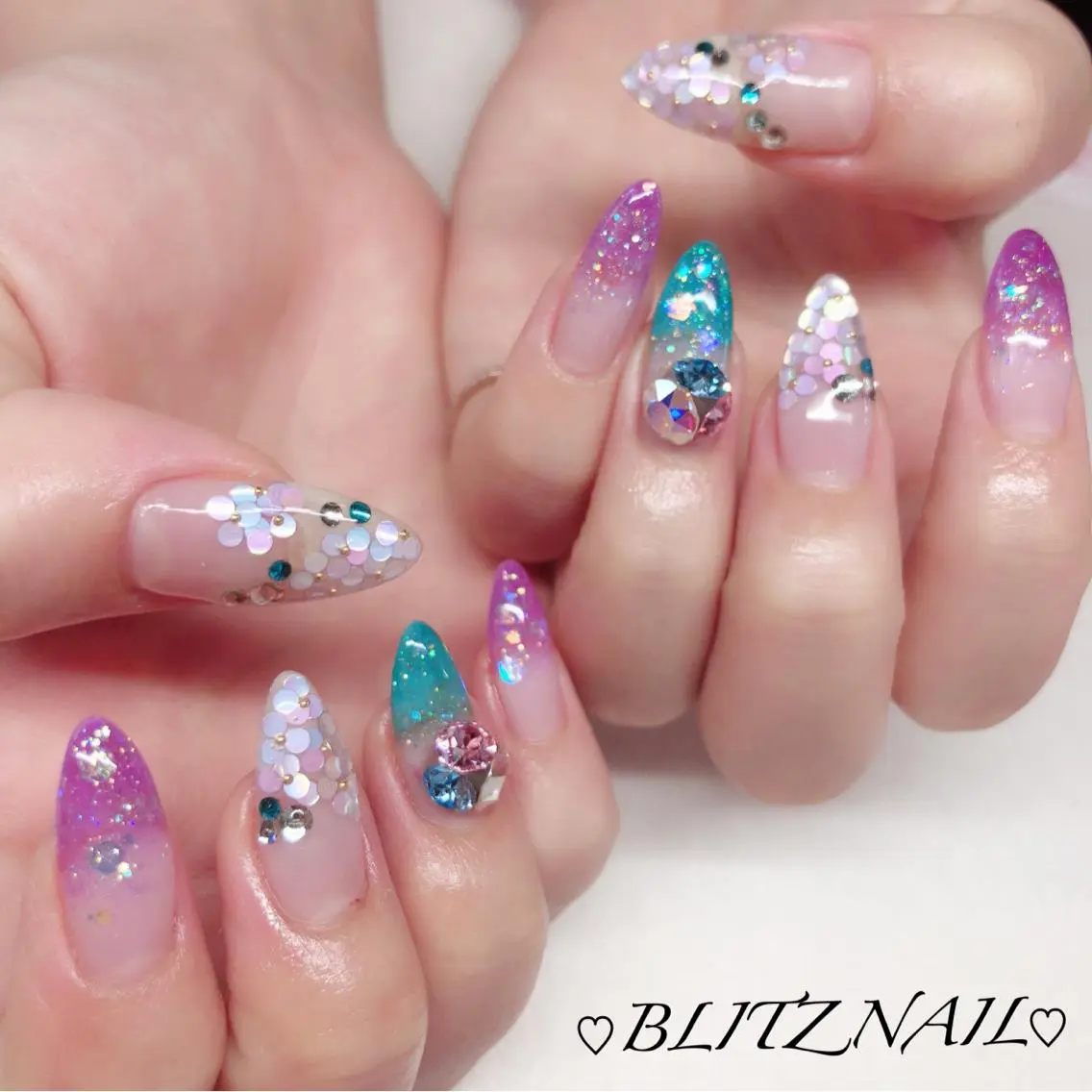 ネイル BLITZ Nail 岩田💅🏻✨のネイルデザイン