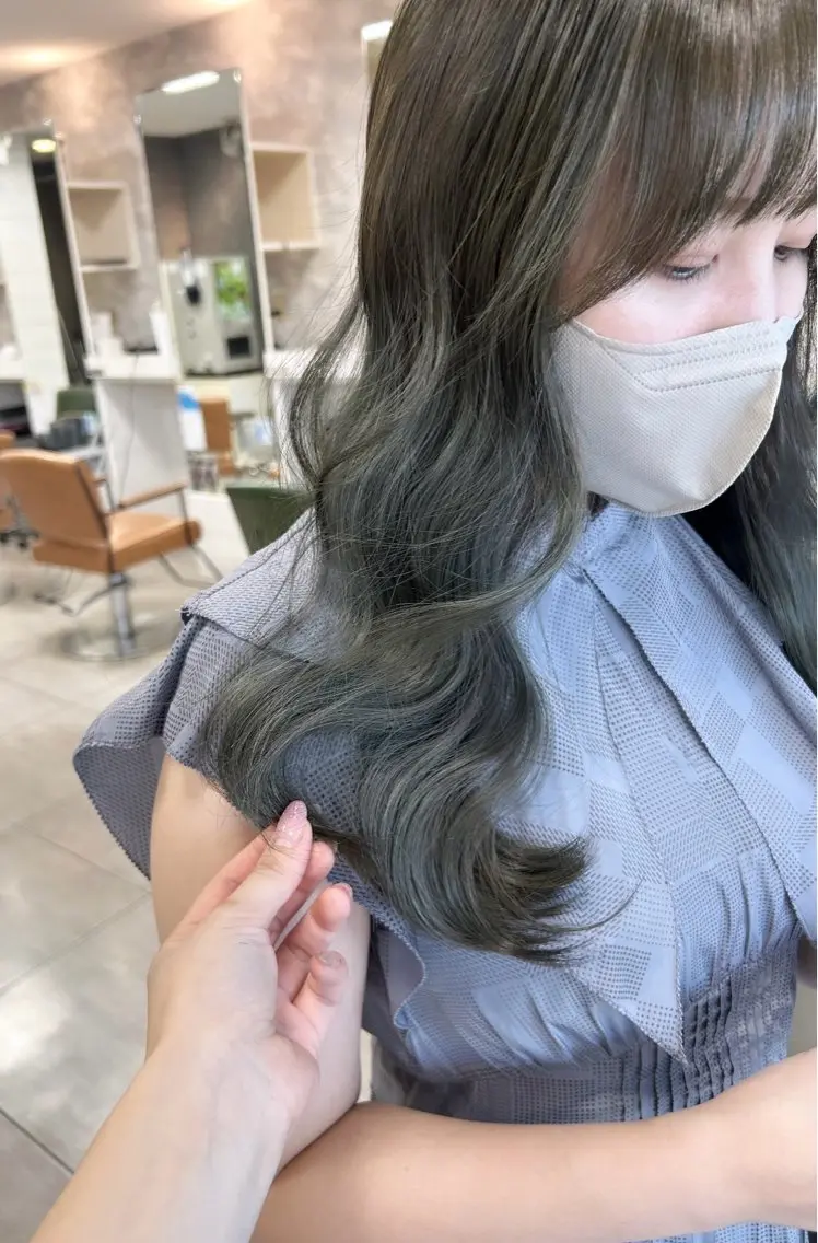 ロング ロング カット ヘアカラー レイヤー/艶髪カラー 森本くるみのヘアスタイル