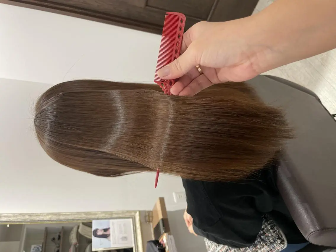 ロング 酸性ストレート 瀬尾 由希菜のヘアスタイル