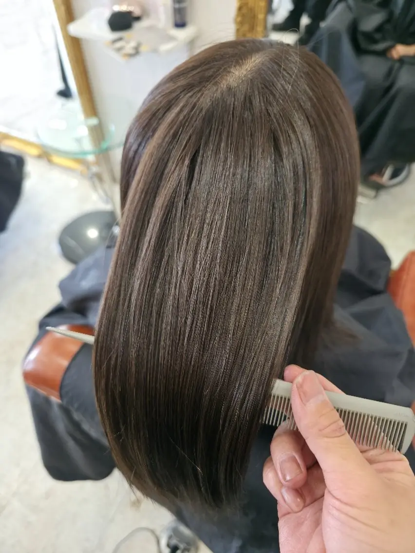 ロング カラー 髪質改善 トリートメント 川瀬 夢来のヘアスタイル