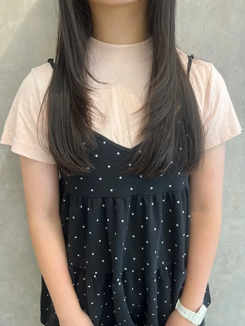 ロング レイヤーカット 流山おおたかの森 林悠仁のヘアスタイル