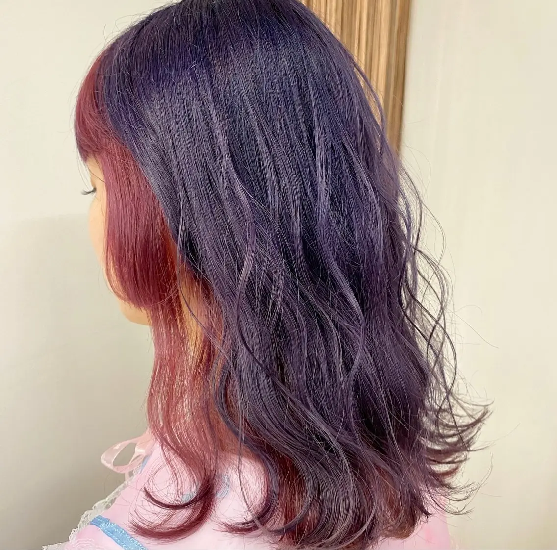 ロング カラー パーマ ヘアアレンジ ベージュカラー ブリーチ 透明感カラー グレージュ ラベンダーカラー 中顔面短縮カット🪽 レイヤー🥀コウヘイのヘアスタイル
