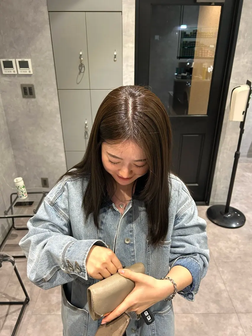 カラー ベージュカラー ⭐️HEDI YUKI⭐️のヘアスタイル