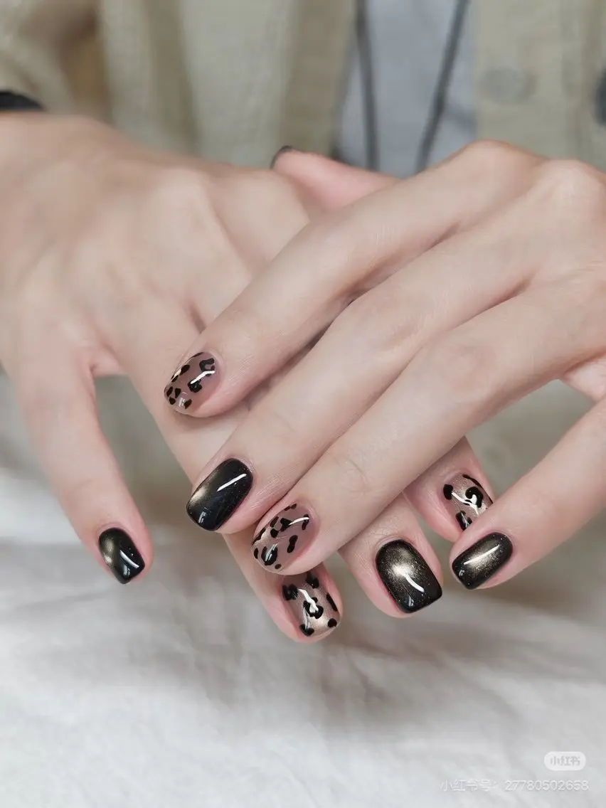 ネイル オーロラネイル チークネイル フットネイル フレンチネイル ジェルネイル NEW NAIL KaKa❤️‍🔥のネイルデザイン