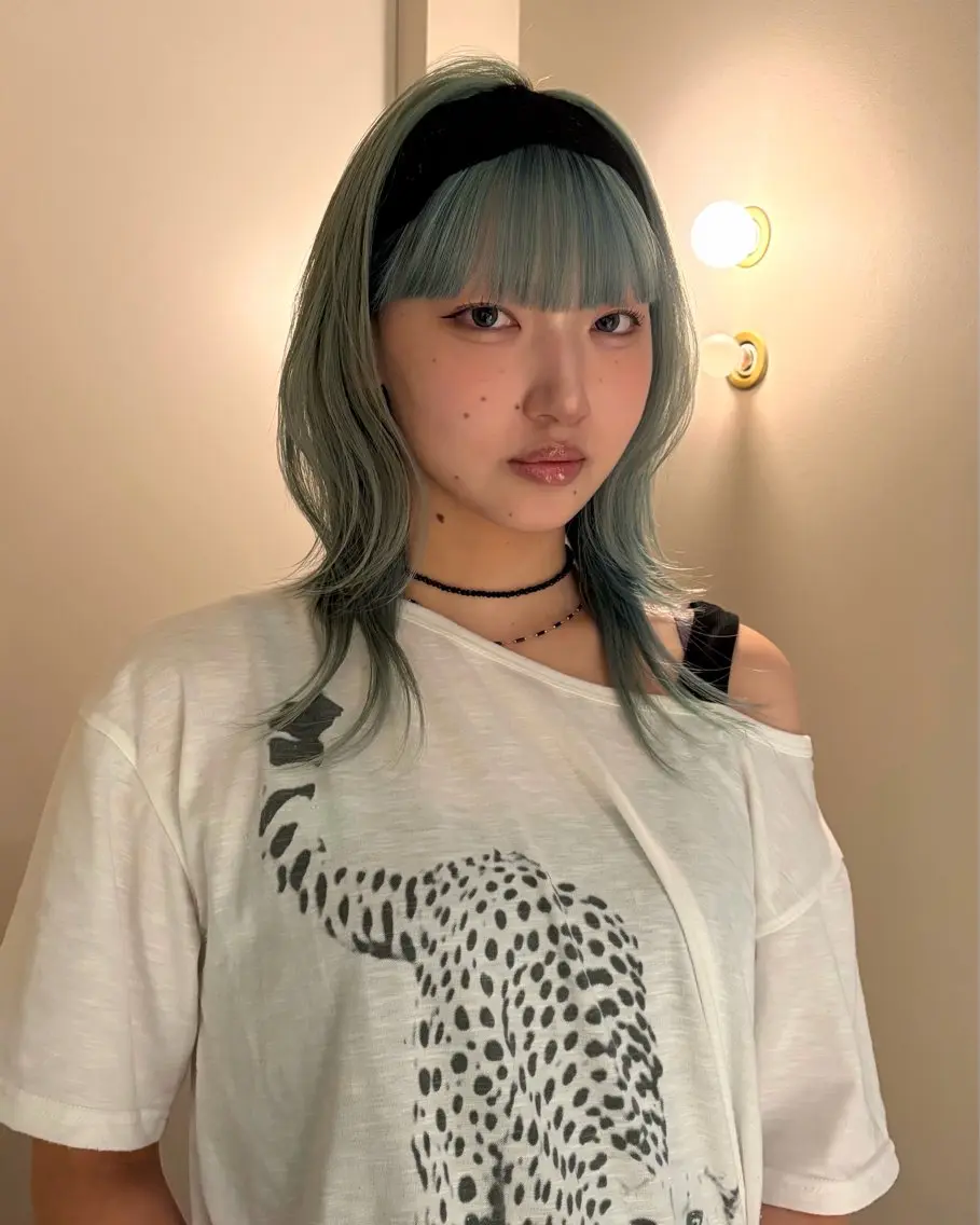 セミロング ヘアカラー azumi  / 似合わせカラーのヘアスタイル