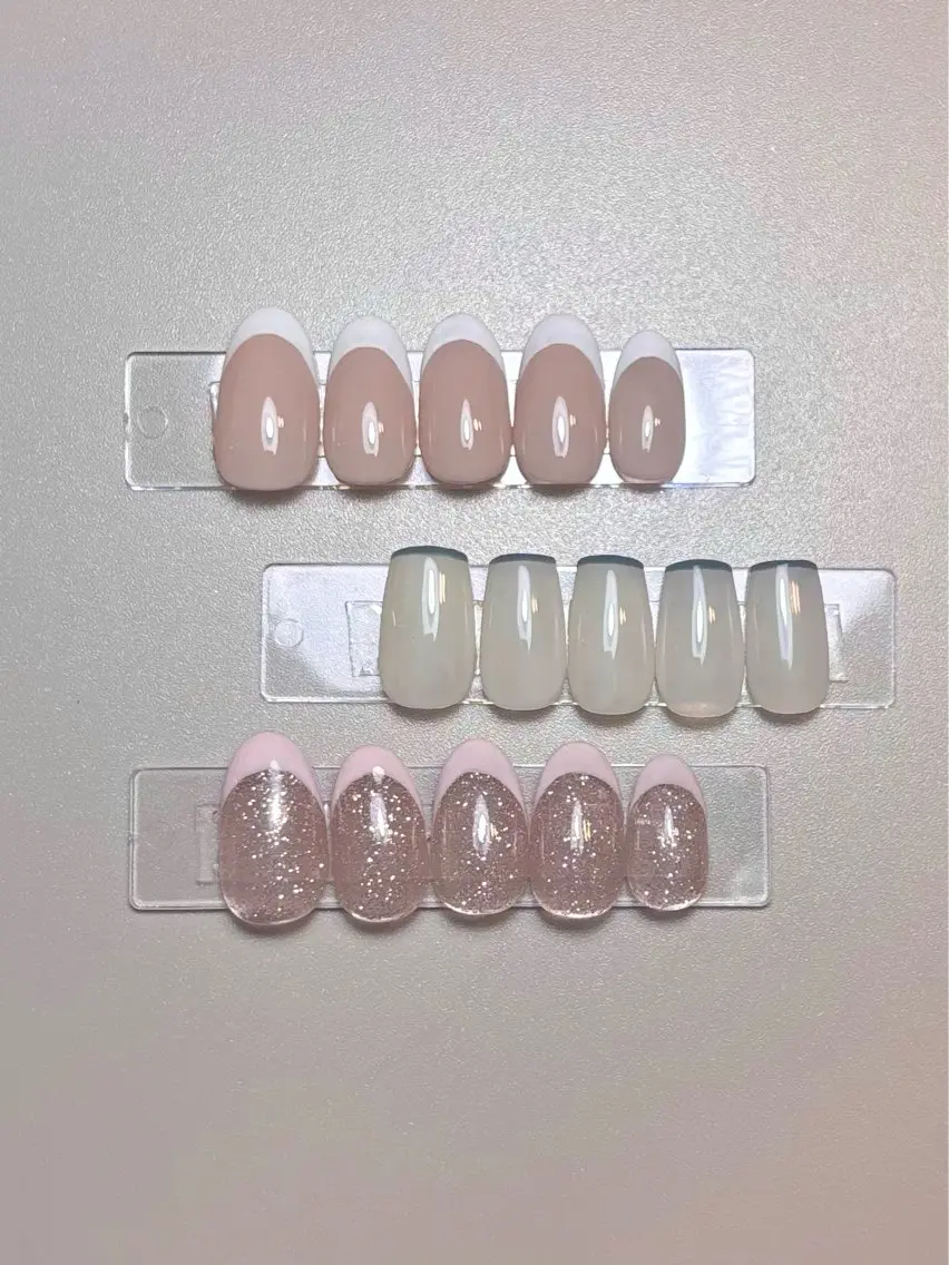 ネイル フレンチネイル シンプルネイル ハンドネイル nailsalon Mia Emiのネイルデザイン