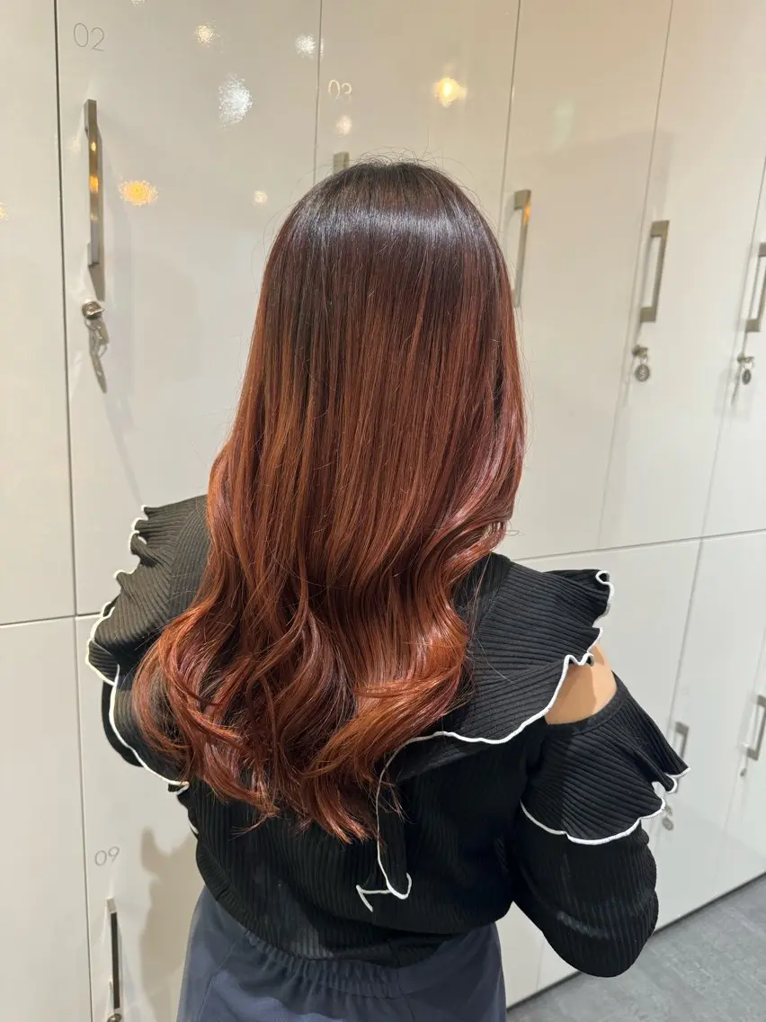 ロング カット ヘアカラー トリートメント 赤み無し柔らかカラー 【梅田】madokaのヘアスタイル