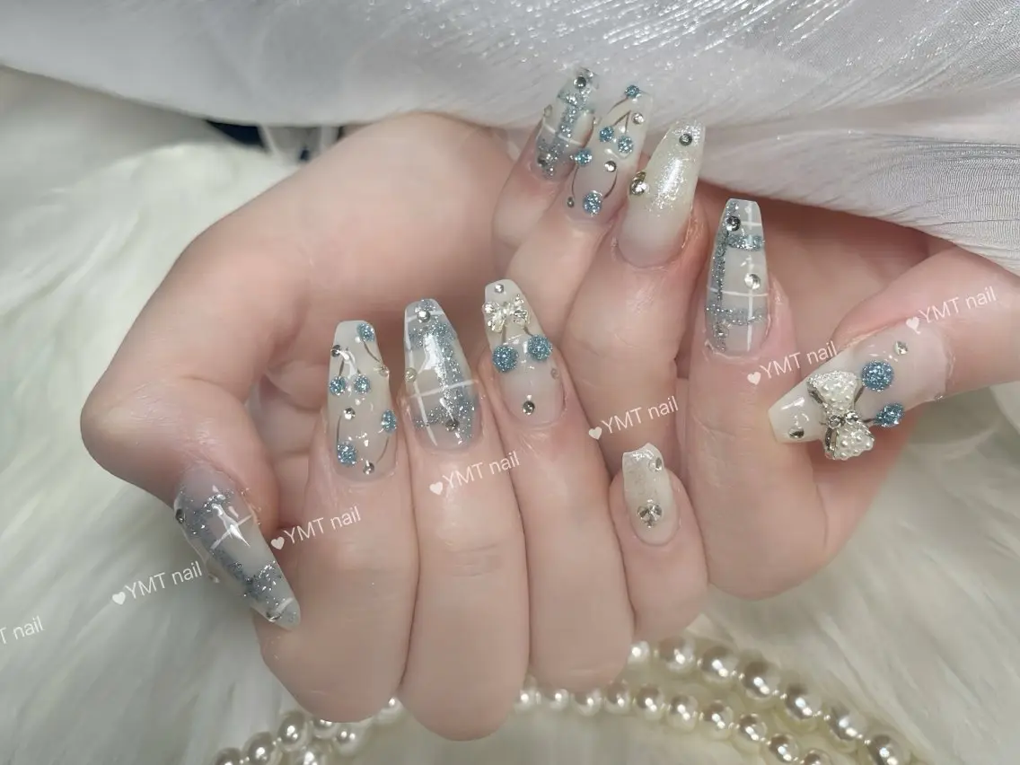 ネイル 長さ出し フットネイル ジェルネイル 韓国ネイル マグネットネイル ハンドネイル YMT. NailStudioのネイルデザイン