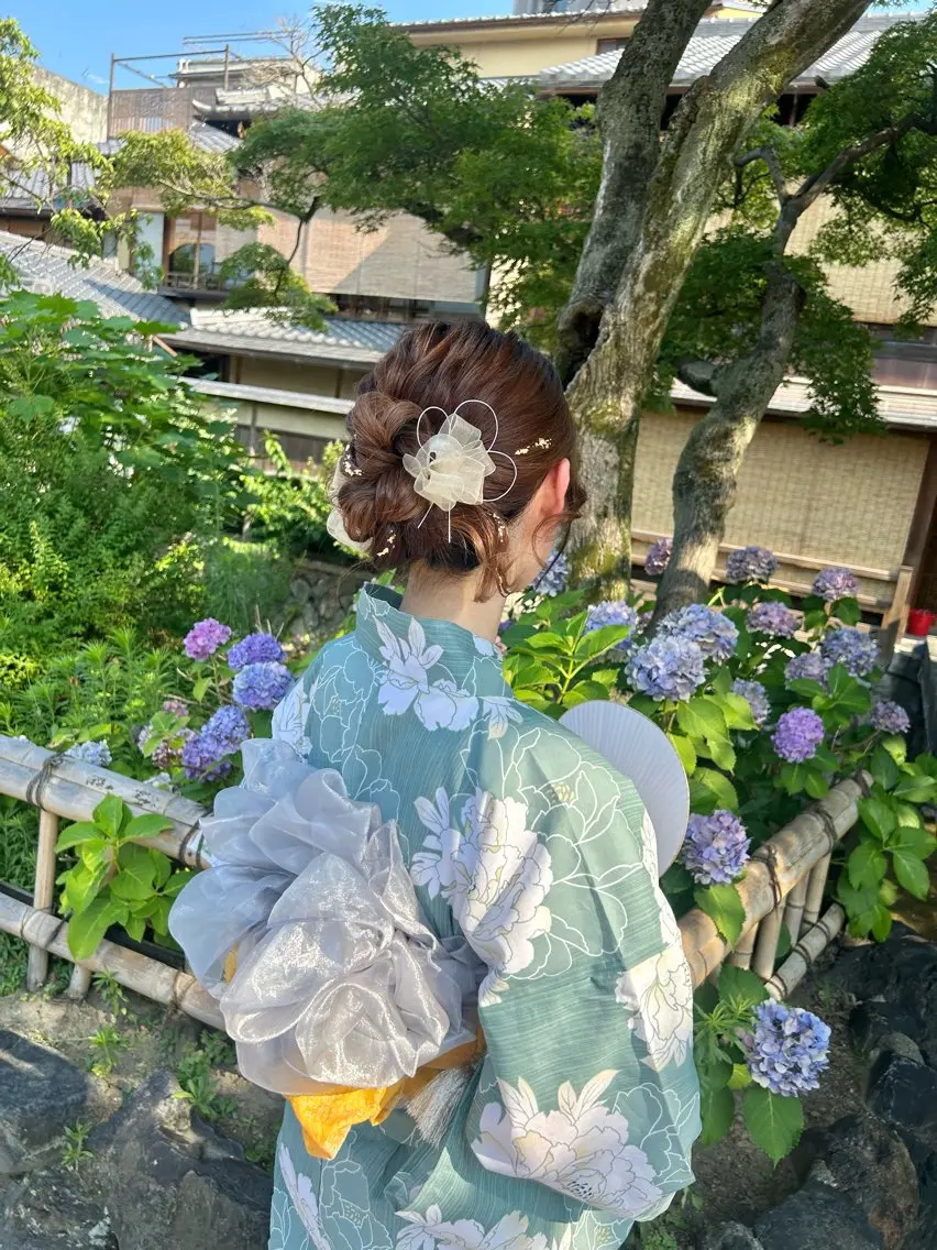 ロング Mila Hazukiのヘアスタイル