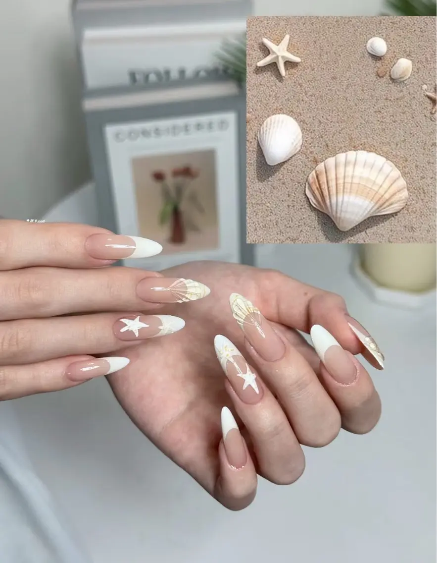 ネイル フットネイル フレンチネイル グラデーション ハート 韓国ネイル Lynn_ Nailのネイルデザイン