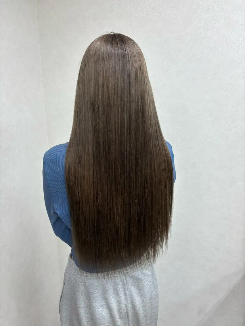 ロング カラー ヘアカラー トリートメント ブリーチカラー🎀 Himariのヘアスタイル