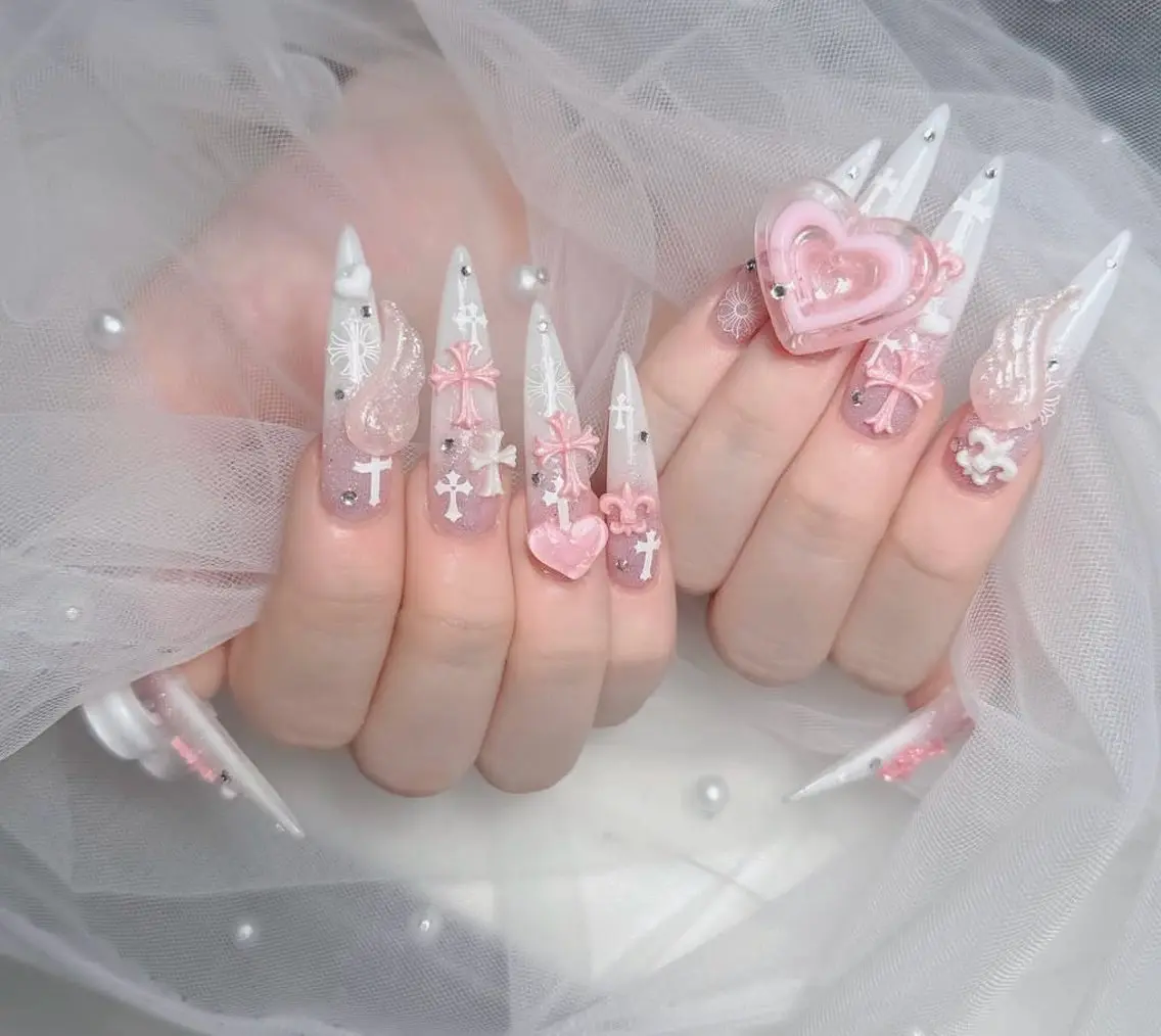 ネイル チークネイル 長さ出し フラッシュネイル フレンチネイル グラデーション ハンドネイル Lenie Nail Salonのネイルデザイン