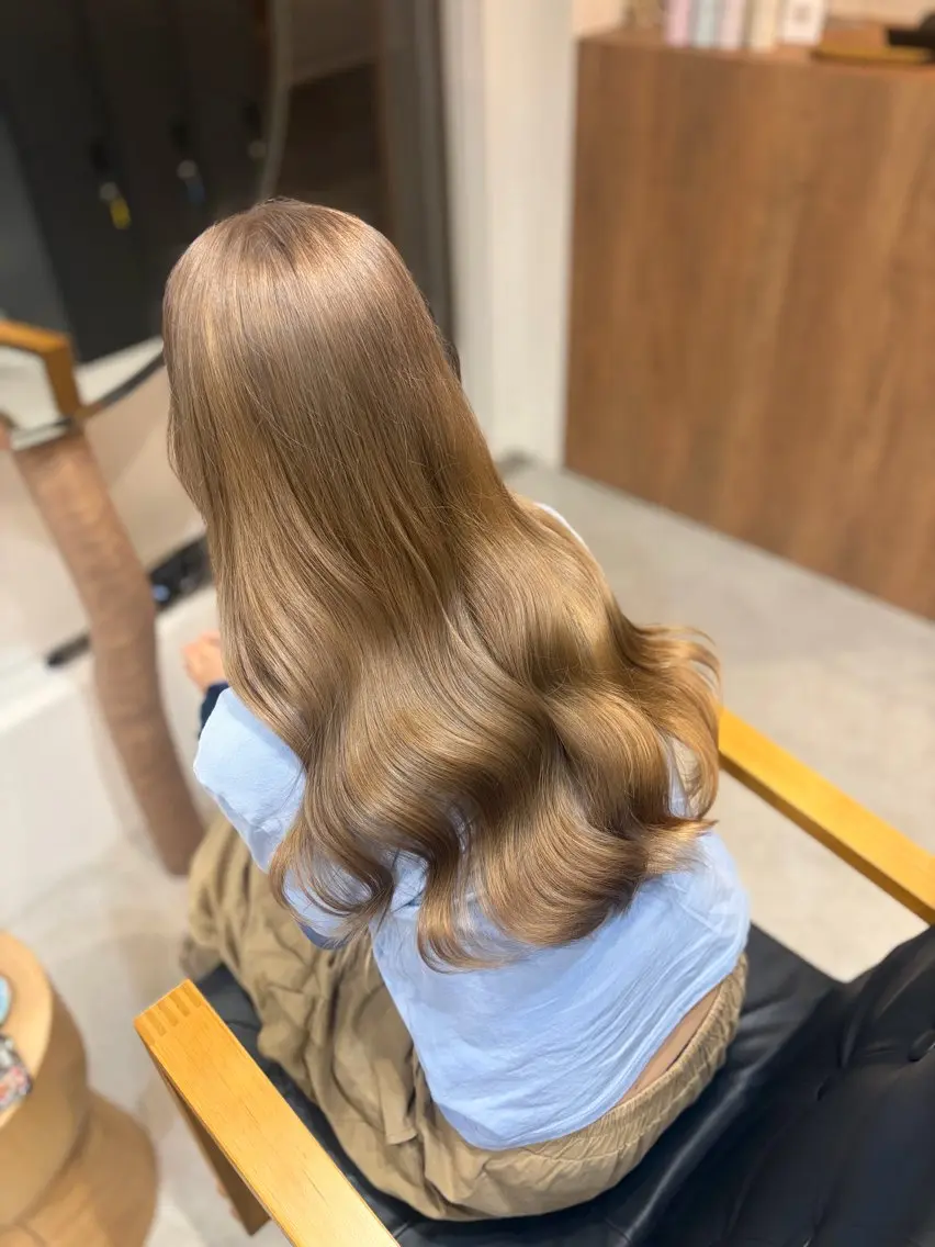 カラー ベージュカラー ブリーチ グレージュ ミルクティーグレージュ ブリーチカラー 🦋RANA🦋のヘアスタイル