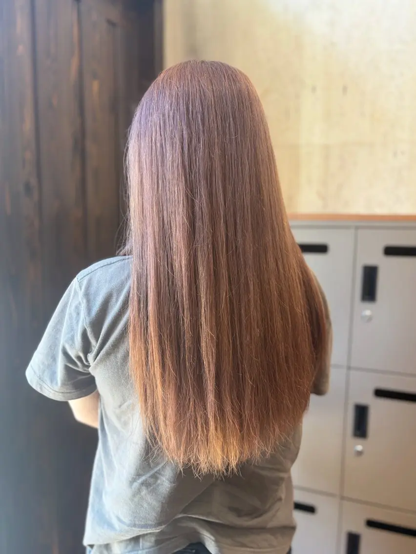 ロング ヘアカラー 上島 未緒のヘアスタイル