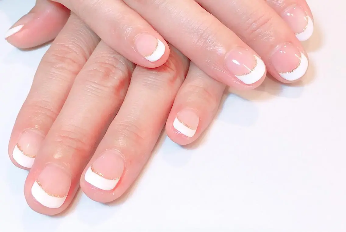 ネイル フレンチネイル nailsalon SIMB.のネイルデザイン