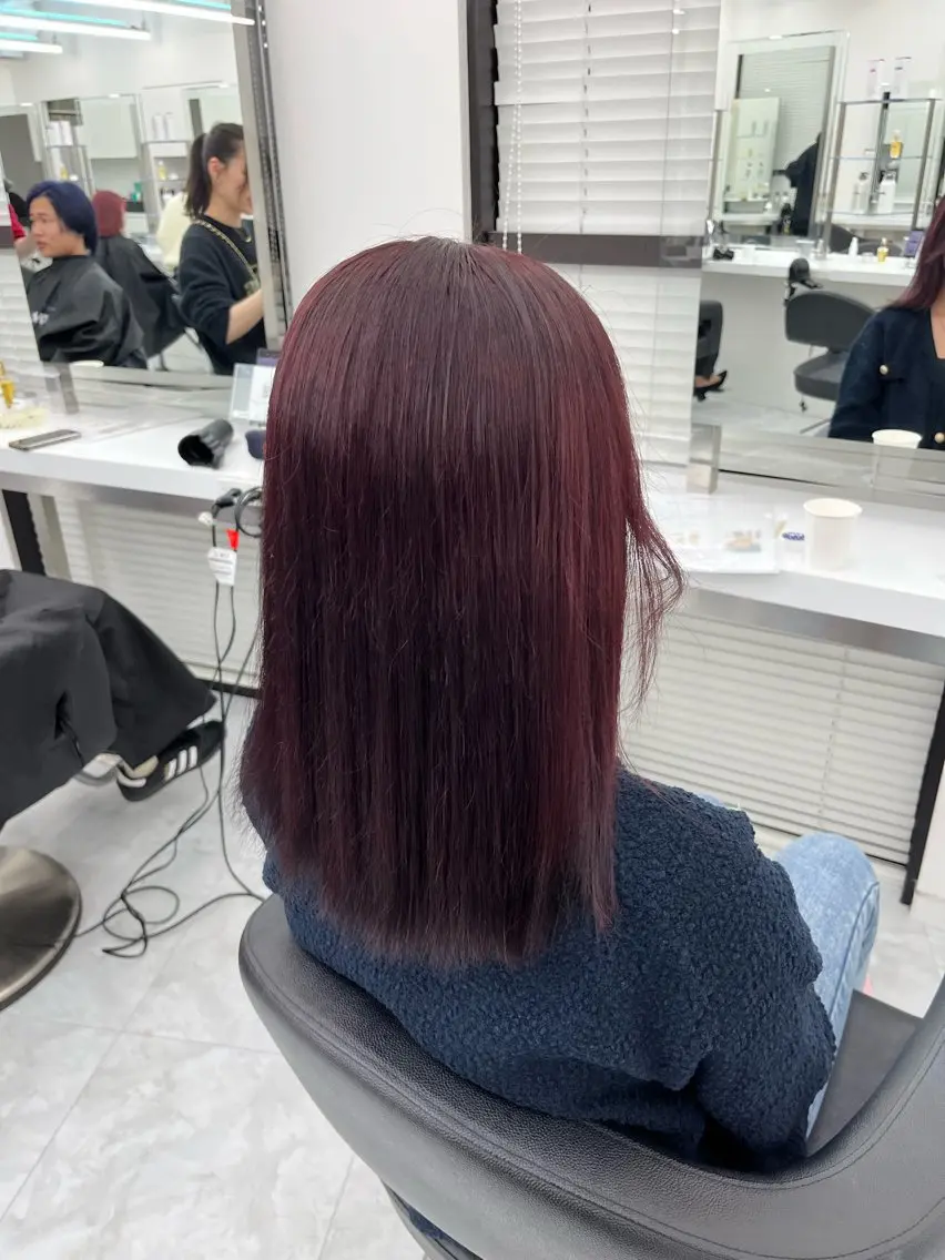 ミディアム カラー Zina熊本🫧 Kurehaのヘアスタイル