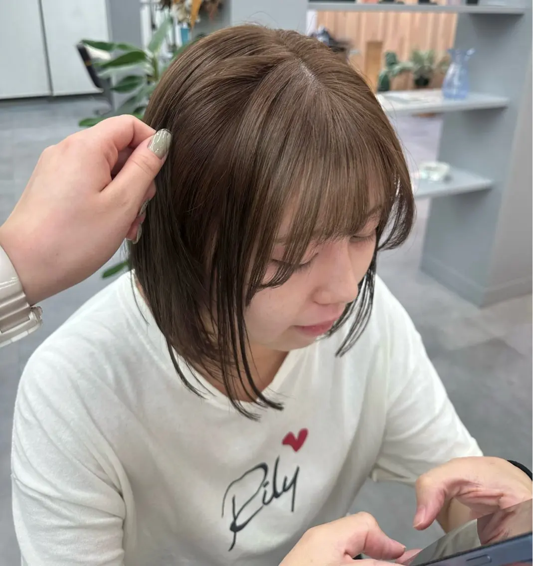 ショート カラー ブリーチ ブラウンカラー ハイトーンカラー カット ヘアカラー トリートメント 恩田 遼のヘアスタイル