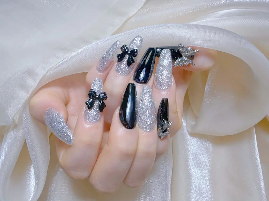 ネイル チークネイル 長さ出し フレンチネイル ジェルネイル 韓国ネイル ハンドネイル Lucky Nail Salonのネイルデザイン