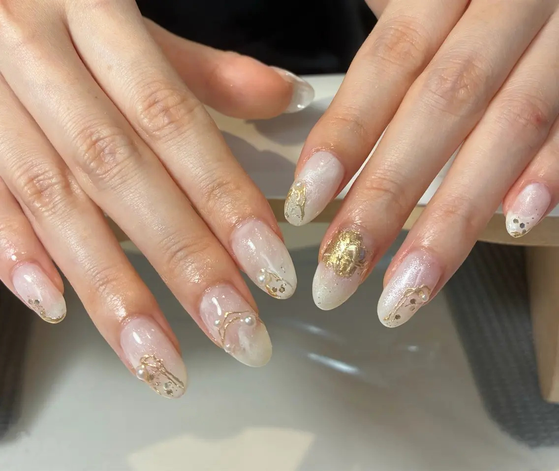 ネイル ニュアンスネイル ホワイト milimili アンナのネイルデザイン