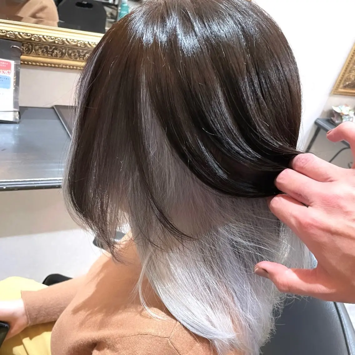 【💫お好きなカラーをお手軽に✨】カット+ブリーチ+インナーカラーの写真