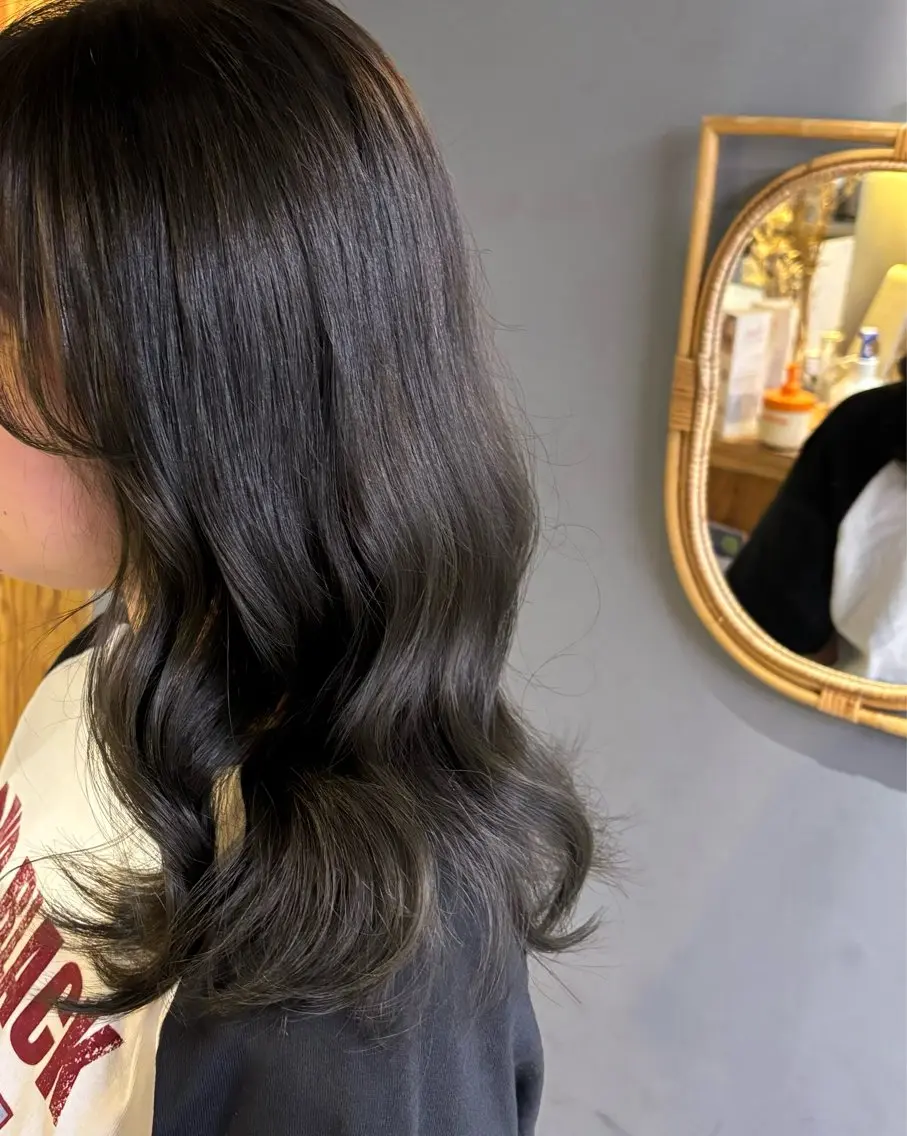 セミロング ヘアカラー トリートメント noa ☪︎のヘアスタイル