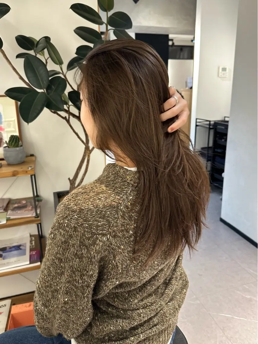 ロング カラー カット ヘアカラー トリートメント 似合わせカット🫧 吉見衣生のヘアスタイル