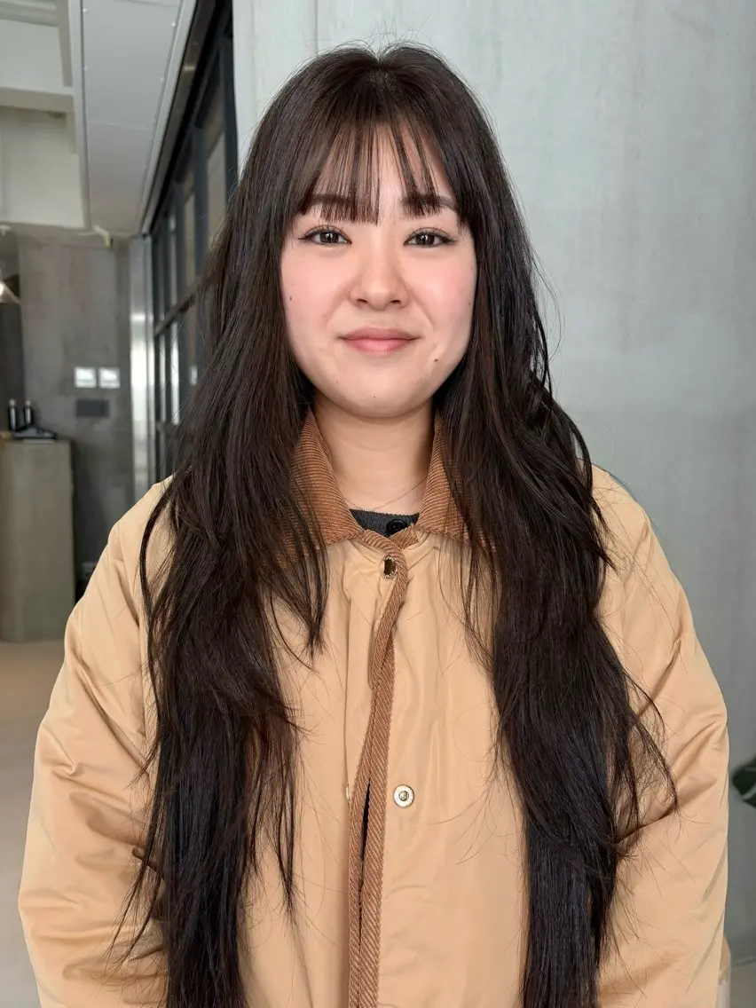 ロング ロングレイヤー レイヤーカット ロング マツイ モモノのヘアスタイル