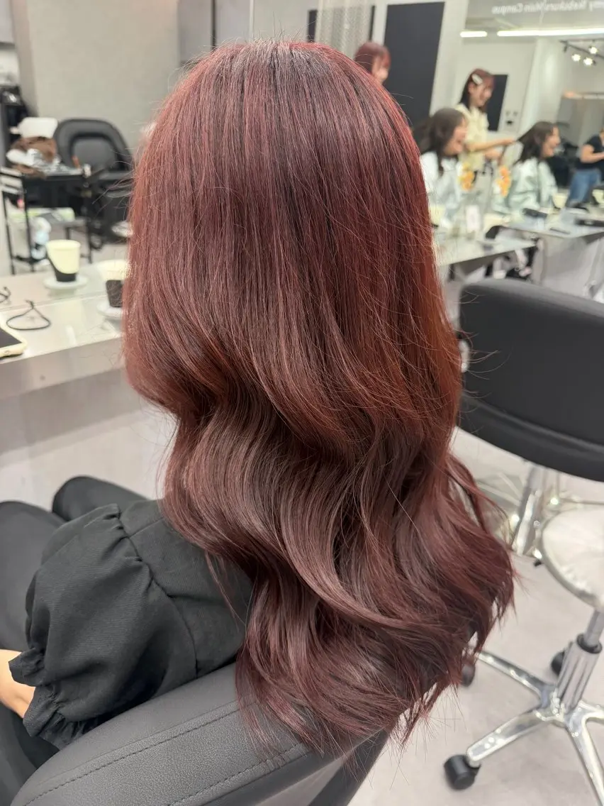 カラー 青塚 心優のヘアスタイル