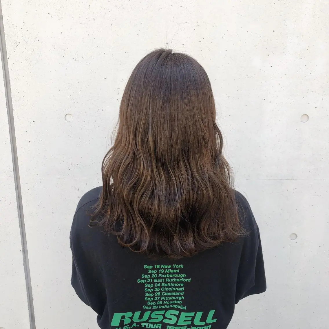 ロング カラー ヘアアレンジ オリーブカラー カット ヘアカラー トリートメント 酸性縮毛矯正🧴韓国 レイヤー/髪質改善のヘアスタイル