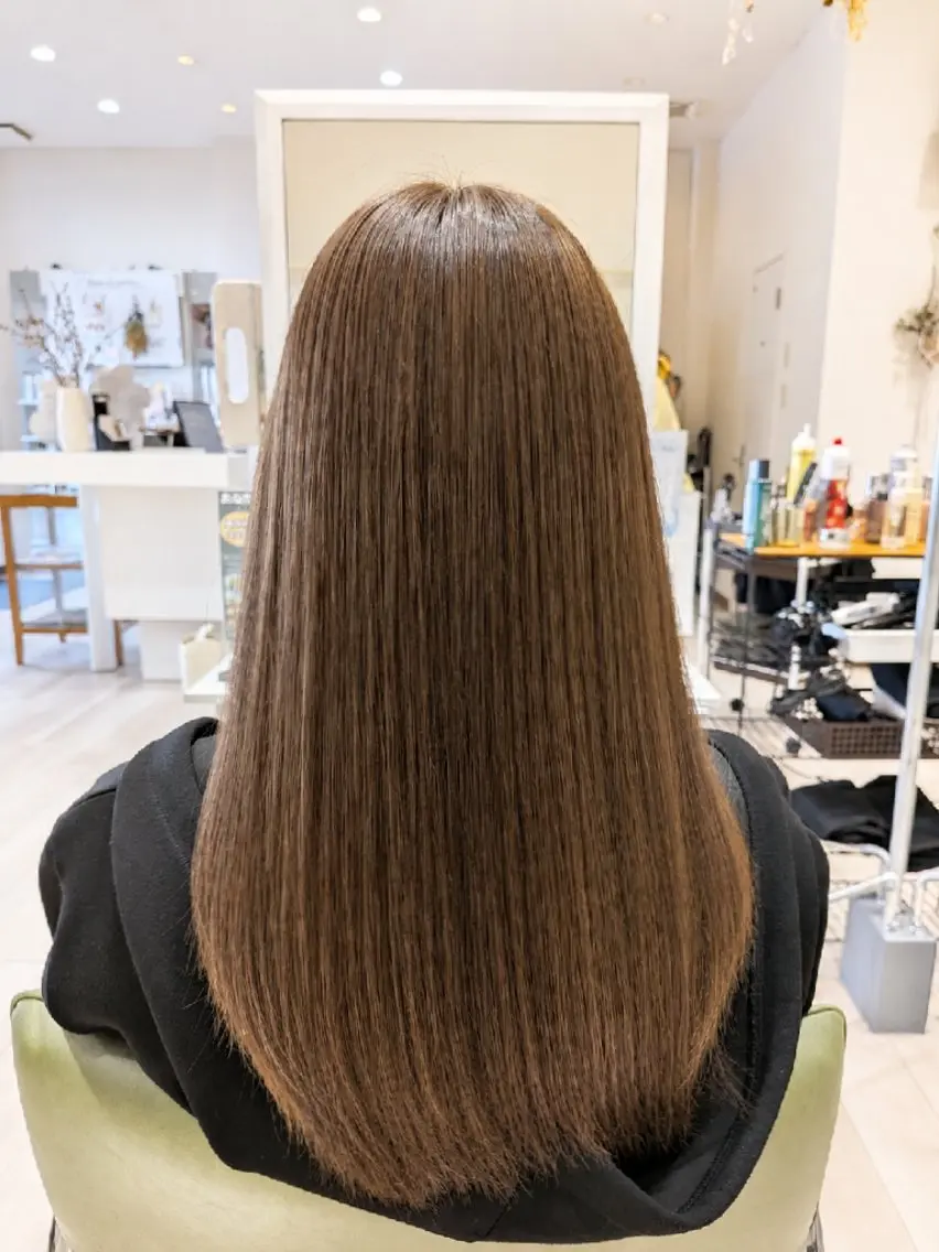 ロング 深田 和瑛のヘアスタイル