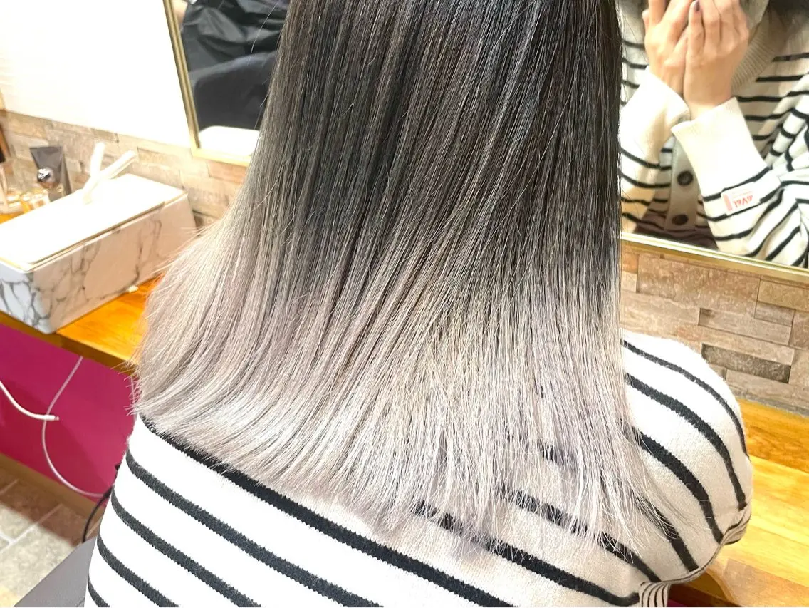 セミロング カラー ヘアカラー&縮毛矯正 STAR☆RIVERのヘアスタイル