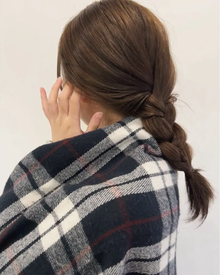 セミロング カラー 三谷はるな /名古屋/本山のヘアスタイル