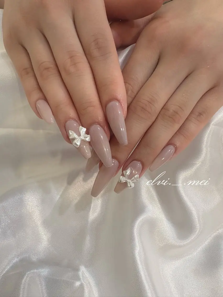 ネイル ハンドネイル SALON ELVI ｜Meiのネイルデザイン