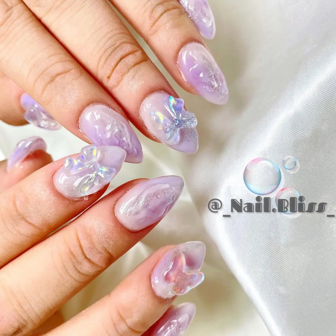 ネイル マグネットネイル 大理石ネイル(マーブル) ぷっくりネイル ハンドネイル NAIL BLISSのネイルデザイン