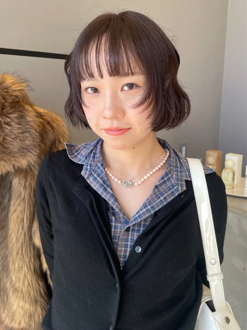 ショート ミストバング チョコレートブラウン ボブ 顔まわりレイヤー 顔周りカット カット REINA /nёn/女性限定のヘアスタイル