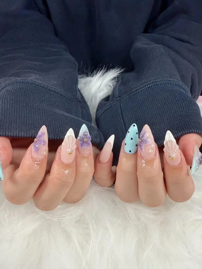 ネイル ハンドネイル emotion MAIのネイルデザイン
