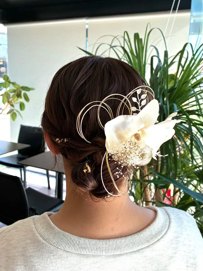ミディアム ヘアアレンジ 成人式 ヘアセット arika もえのヘアスタイル