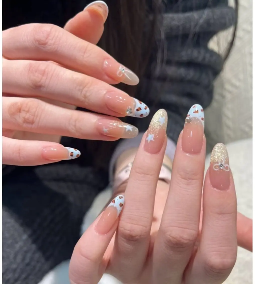 ネイル ハンドネイル Yuri ユリのネイルデザイン