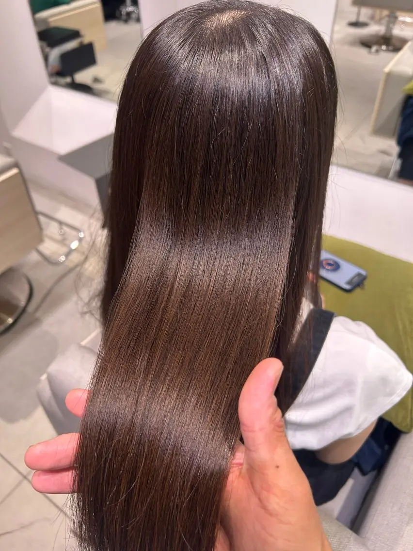 ✂️6月限定✂️本日お一人様限定🌈骨格矯正カット➕頭皮スパ➕2Step treatmentの写真