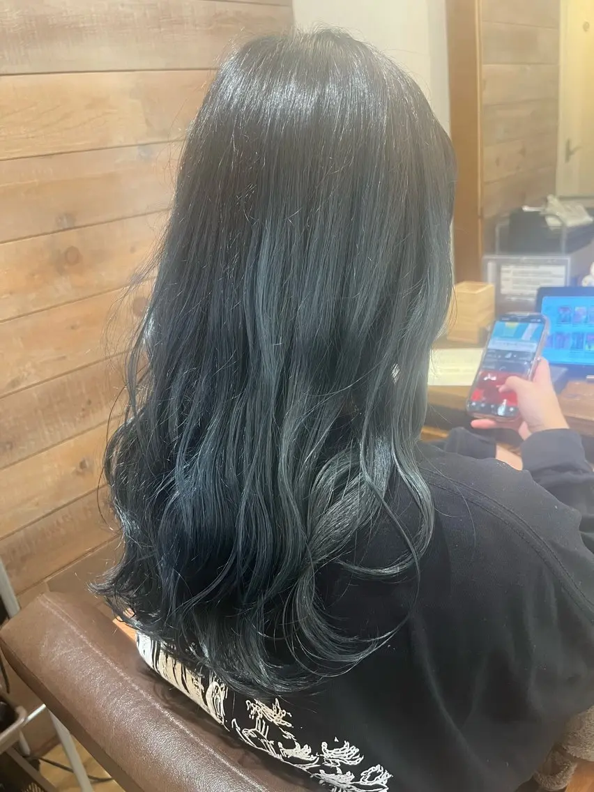 カラー ヘアカラー トリートメント 土屋 悠人のヘアスタイル