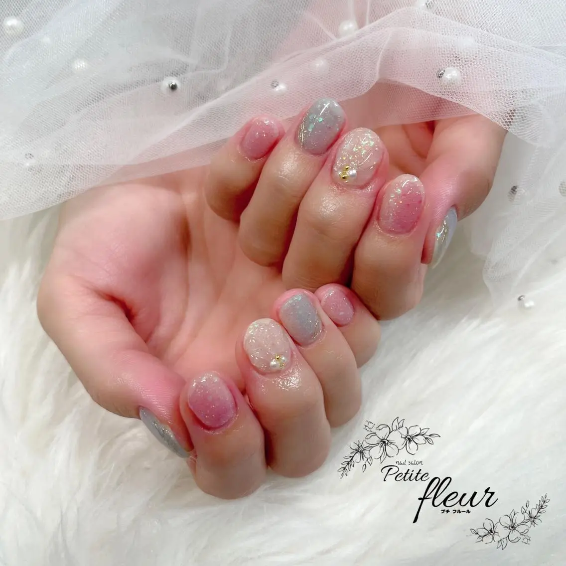 ネイル キラキラネイル ショートネイル ❁⃘*。Petite fleur❁⃘*りさのネイルデザイン