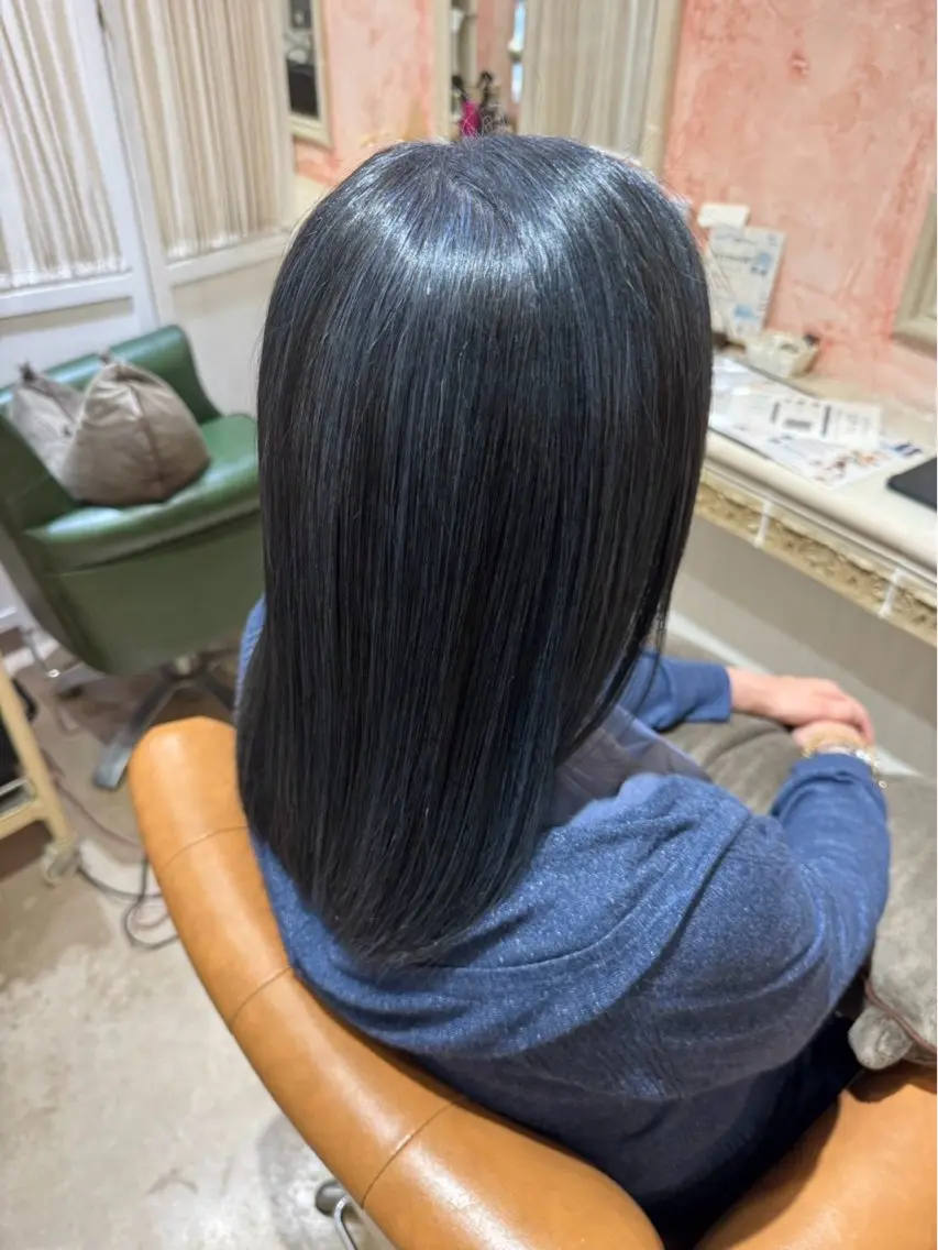 セミロング カラー 黒髪 ブルーカラー ブルーブラック 透明感カラー 韓国風ヘア ヘアカラー 🩶透明感・艶カラー 🩶ひいな🩶のヘアスタイル