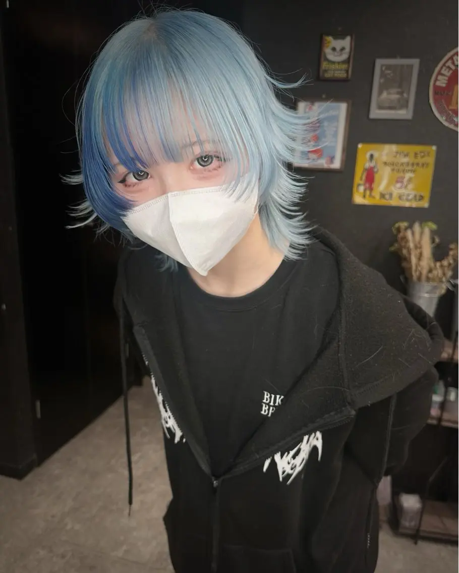 ショート レイヤーカット ウルフカット カット ヘアカラー TAIRA横浜ウルフ 🐺デザインカラーのヘアスタイル