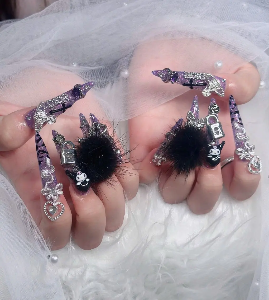 ネイル フレンチネイル ジェルネイル ハロウィン キラキラネイル 韓国ネイル ハンドネイル H.baby Nail Salonのネイルデザイン